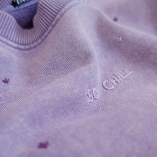 Hand Embroidered “So Chill” Purple Sweatshirt – Faded Lilac Vintage-Style Pullover, Cozy Oversized Chill Top