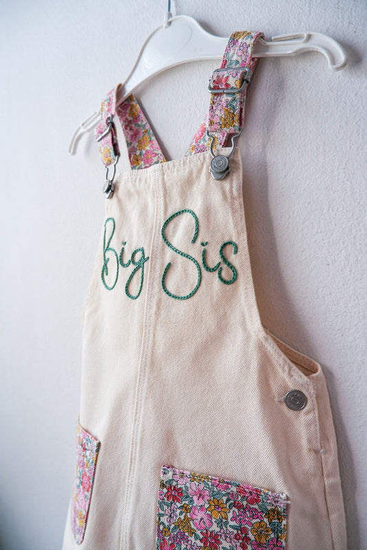 Personalized Name Denim Dungarees – Custom Name Flower Embroidered Overalls for Girls, Unique Birthday Gift, Big/Little Sister Outfit
