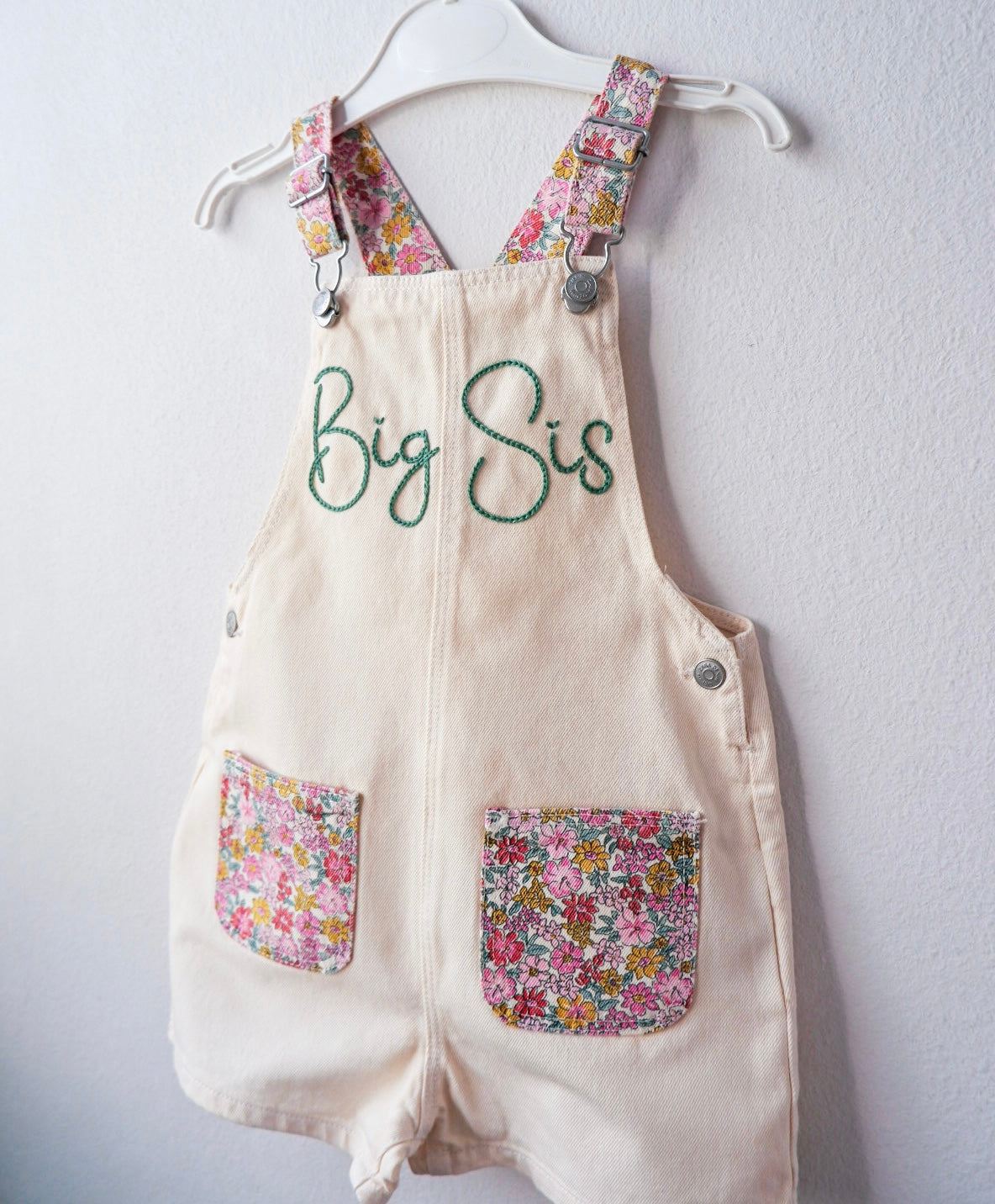 Personalized Name Denim Dungarees – Custom Name Flower Embroidered Overalls for Girls, Unique Birthday Gift, Big/Little Sister Outfit